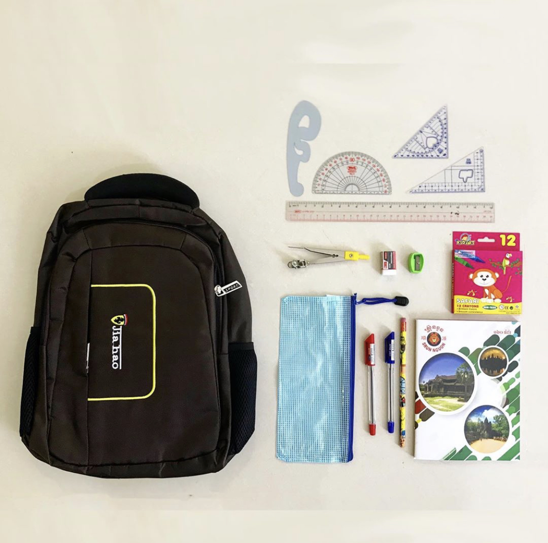 Project2_backpacks_photo2